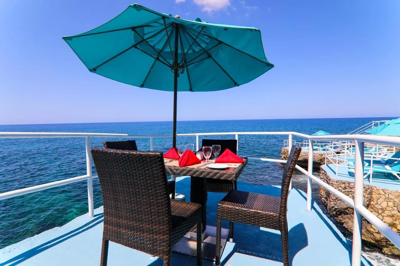 Kaiser'S Hotel Negril