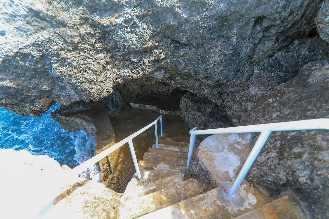 Kaiser'S Hotel Negril