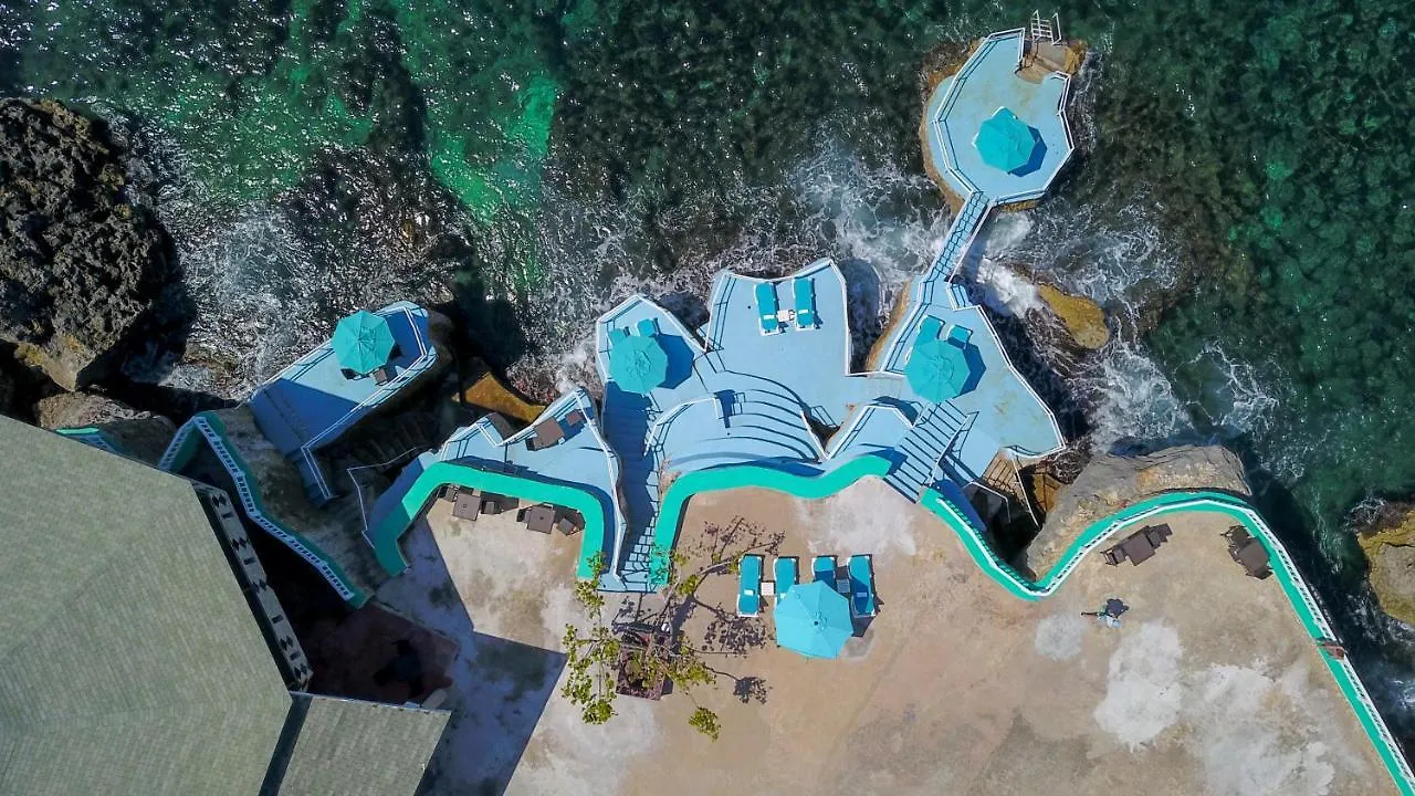 Kaiser'S Hotel Negril